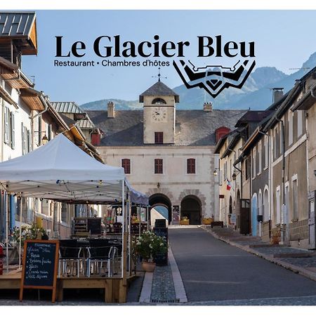 Auberge Le Glacier Bleu Mont-Dauphin Exteriör bild