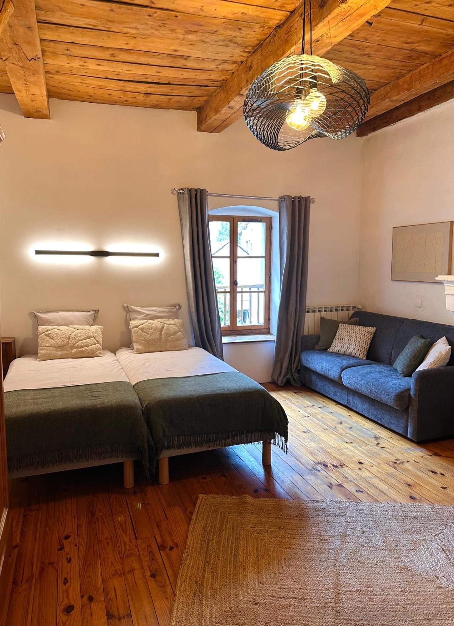 Auberge Le Glacier Bleu Mont-Dauphin Rum bild